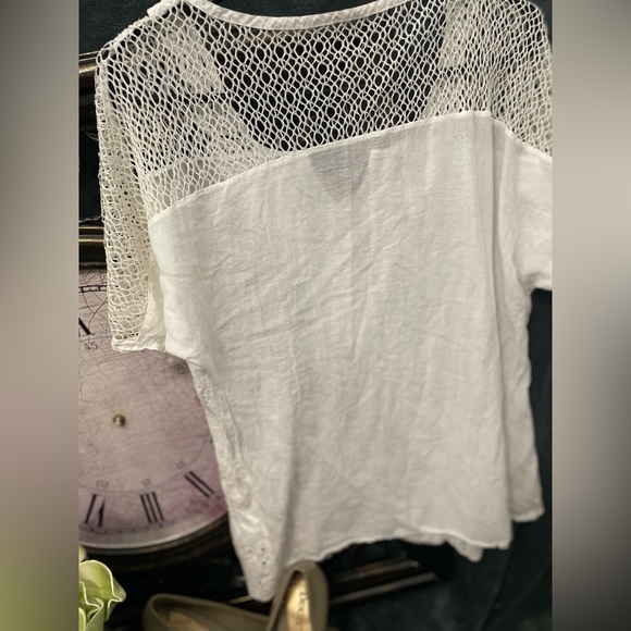 ✨🎀VINTAGE TENDENCY BLOUSE🎀✨ - Picture 6 of 8